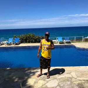 Meet your Posher, Detric